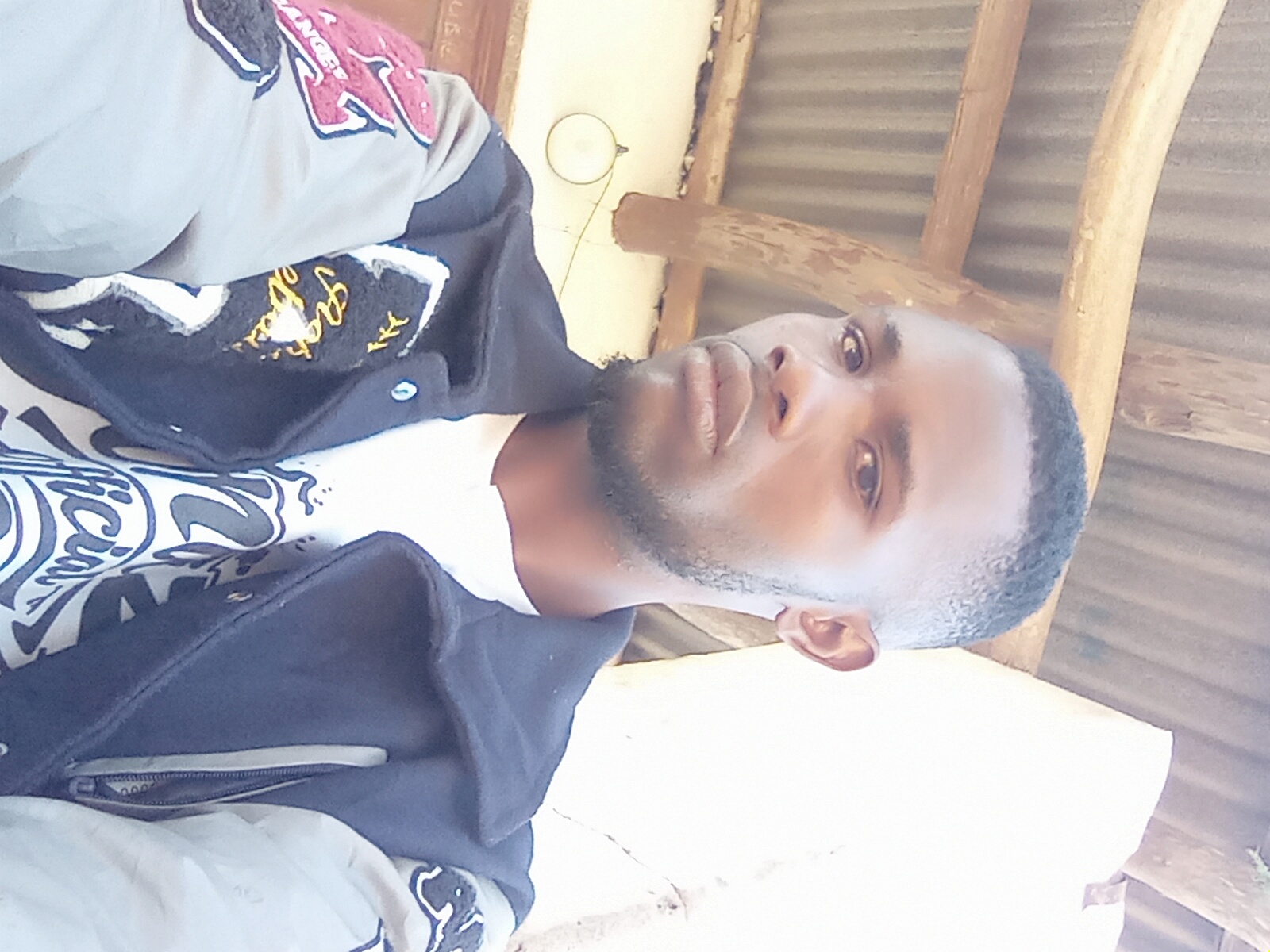 Jonaz official